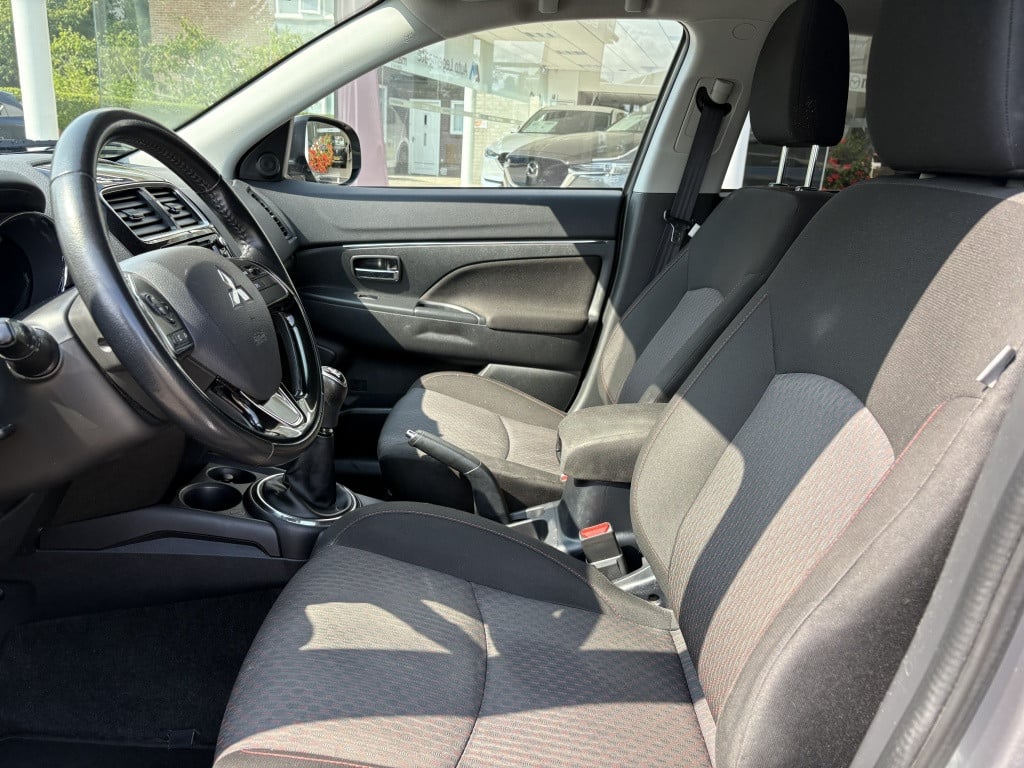 Mitsubishi Asx 1.6 cleart. conn.pro