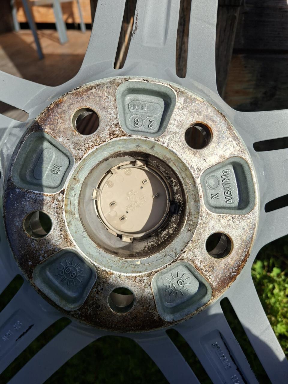 Te koop audi 20inch velgen