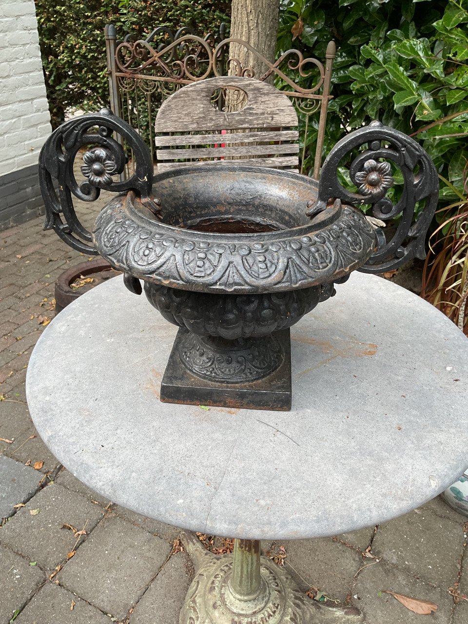 Diverse brocante voor in de tuin