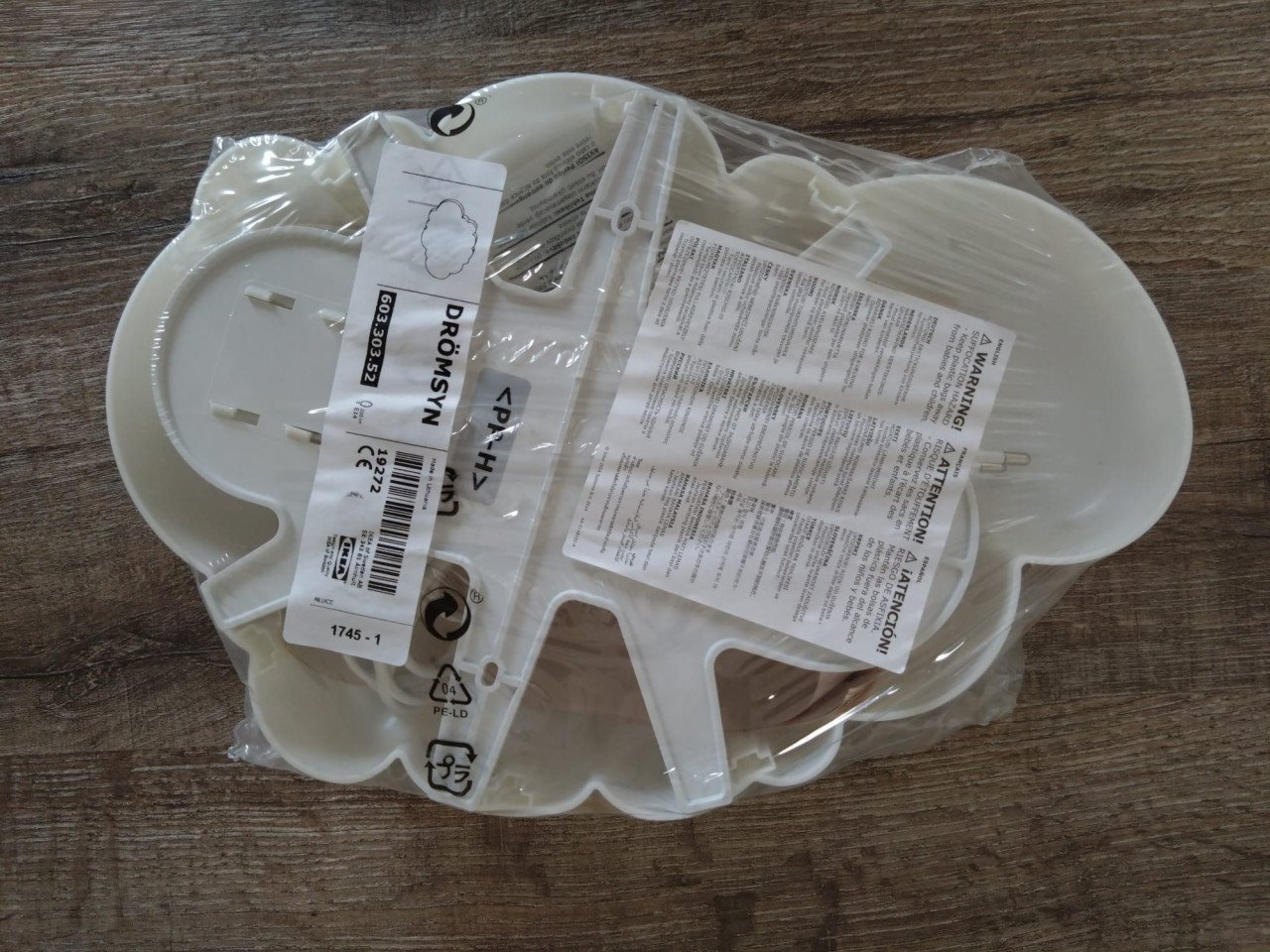Ikea nachtlampje wolk (nieuw in verpakking)