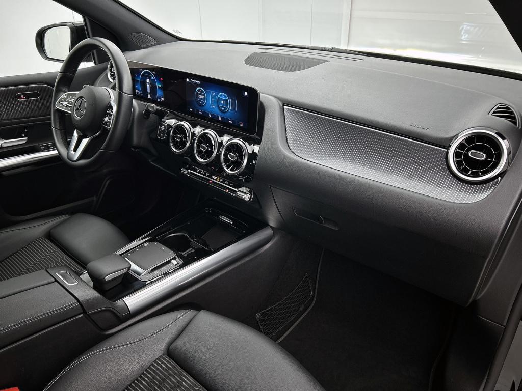 Mercedes-Benz B-Klasse 180 advantage | stoelverwarming | led | car play | p