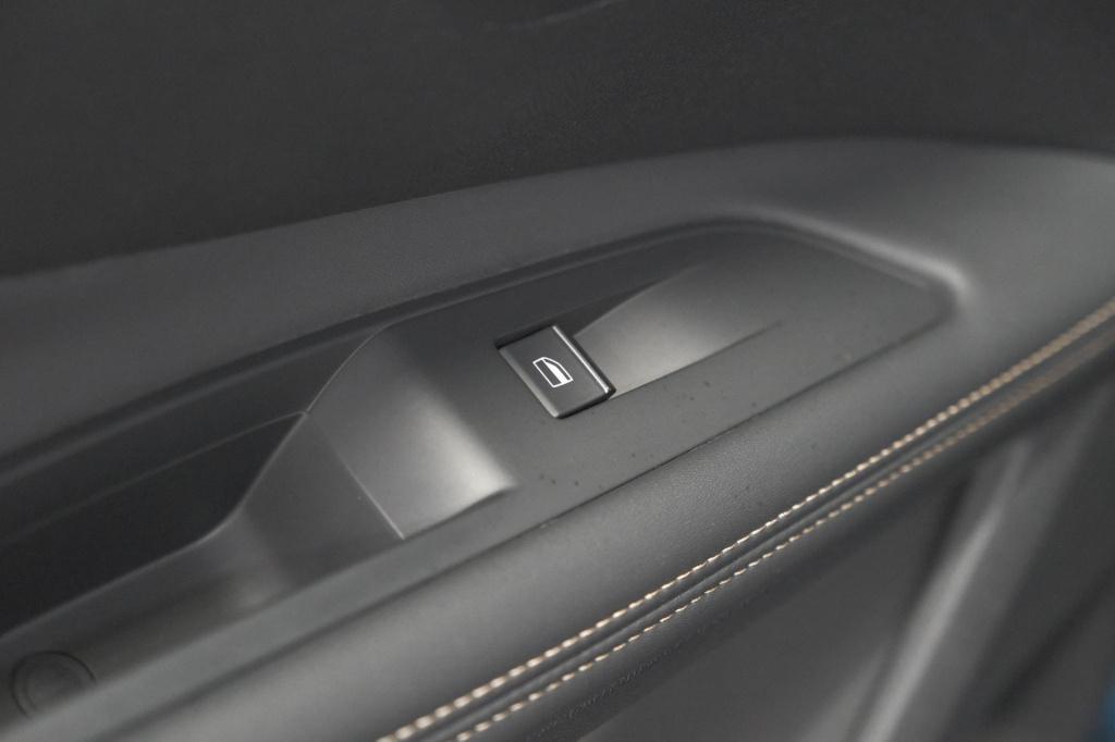 Peugeot 3008 1.6 hybrid 225 gt | afneembare trekhaak | elektrische kofferkl