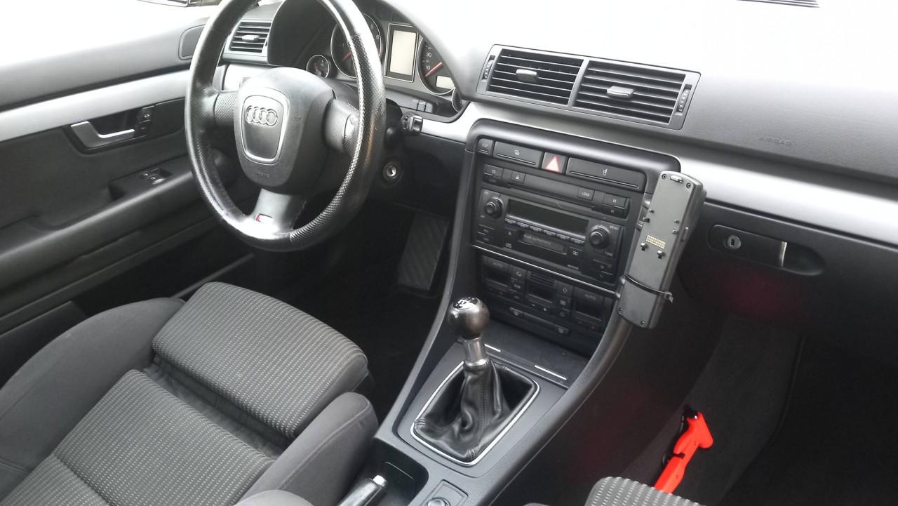 Audi A4 1.8 Turbo Quattro S-Line  station bj:2005 airco lm-velgen