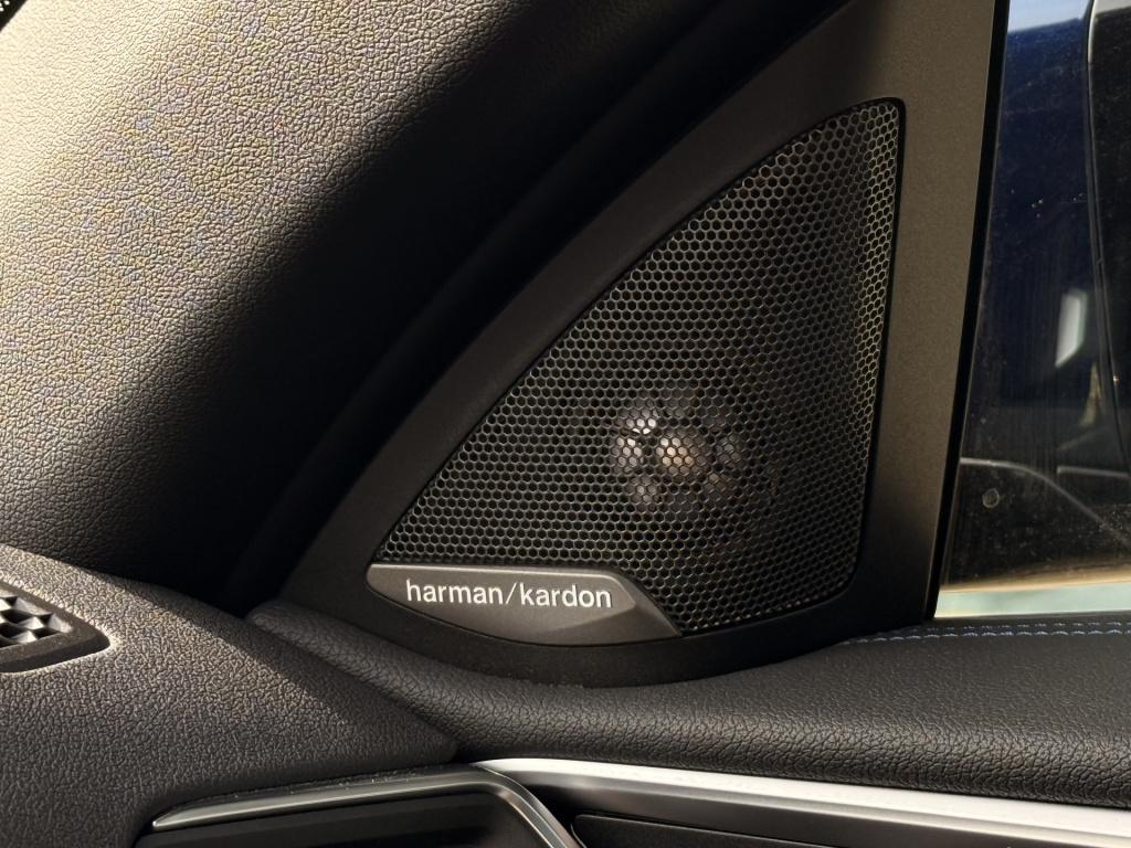 BMW 4 Serie cabrio m440i xdrive | head-up | harman/kardon | leder | 360 cam