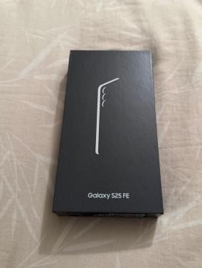 SAMSUNG Galaxy S25 FE 5G - 256 GB Donkerblauw - GESEALD -
