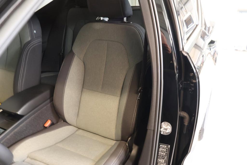Volvo XC40 1.5 t4 plug-in hybrid plus bright nl auto|stoel+stuurverwarming|