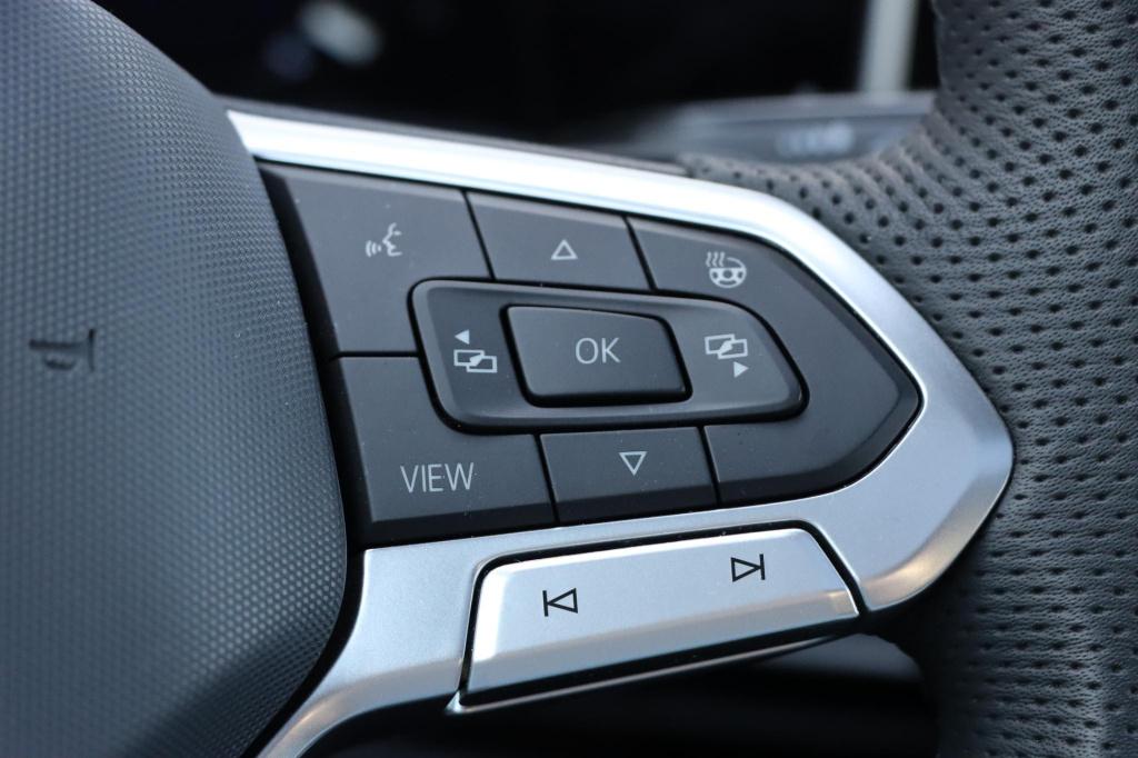 Volkswagen Golf 1.5 ehybrid gte black style 272pk dsg6