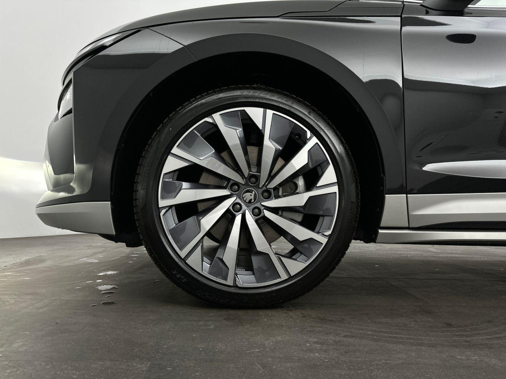 Skoda Enyaq Iv business edition elektromotor 210 kw / 286 pk suv