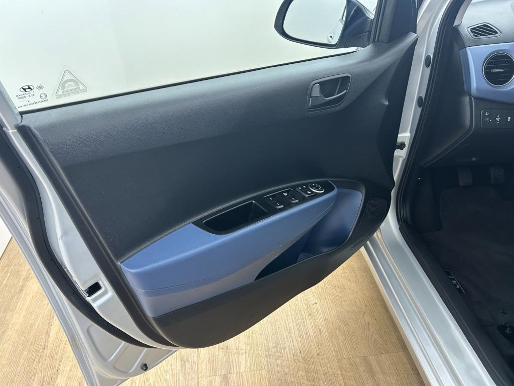 Hyundai I 10 occasion 1.0i i-motion comfort | grijs | tweedehands hyundai i