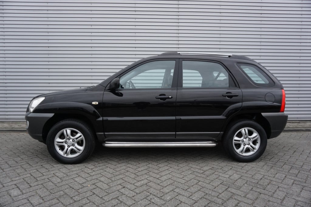Kia Sportage 2.0 cvvt executive airco / cruise / elektr. ramen / trekhaak /