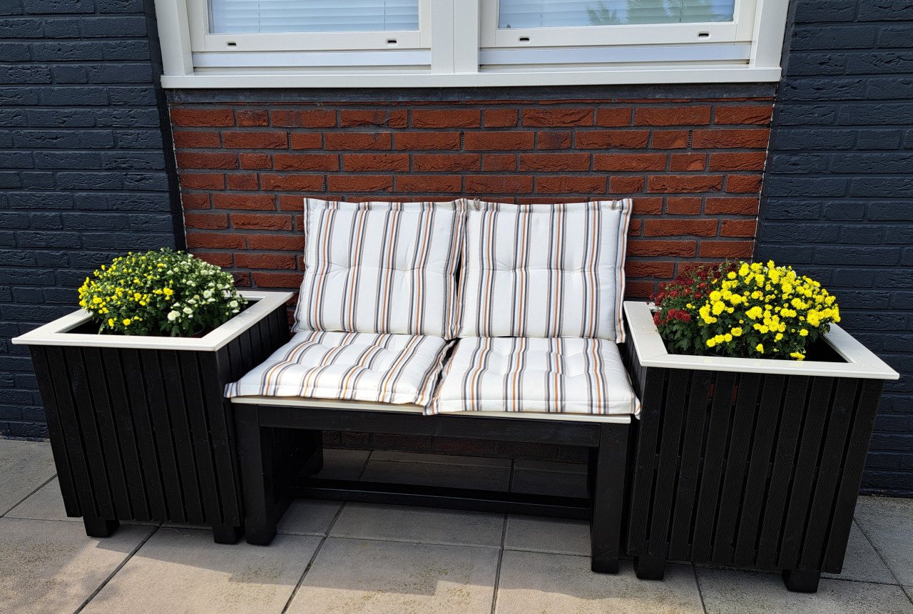Mooie, stevige tuinbank incl. 2 plantenbakken - strak design