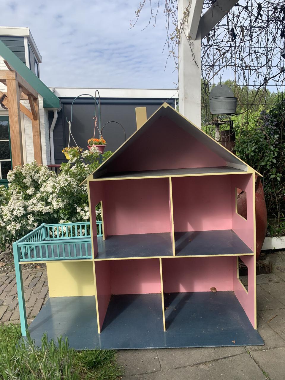 Barbie poppen muizenhuis