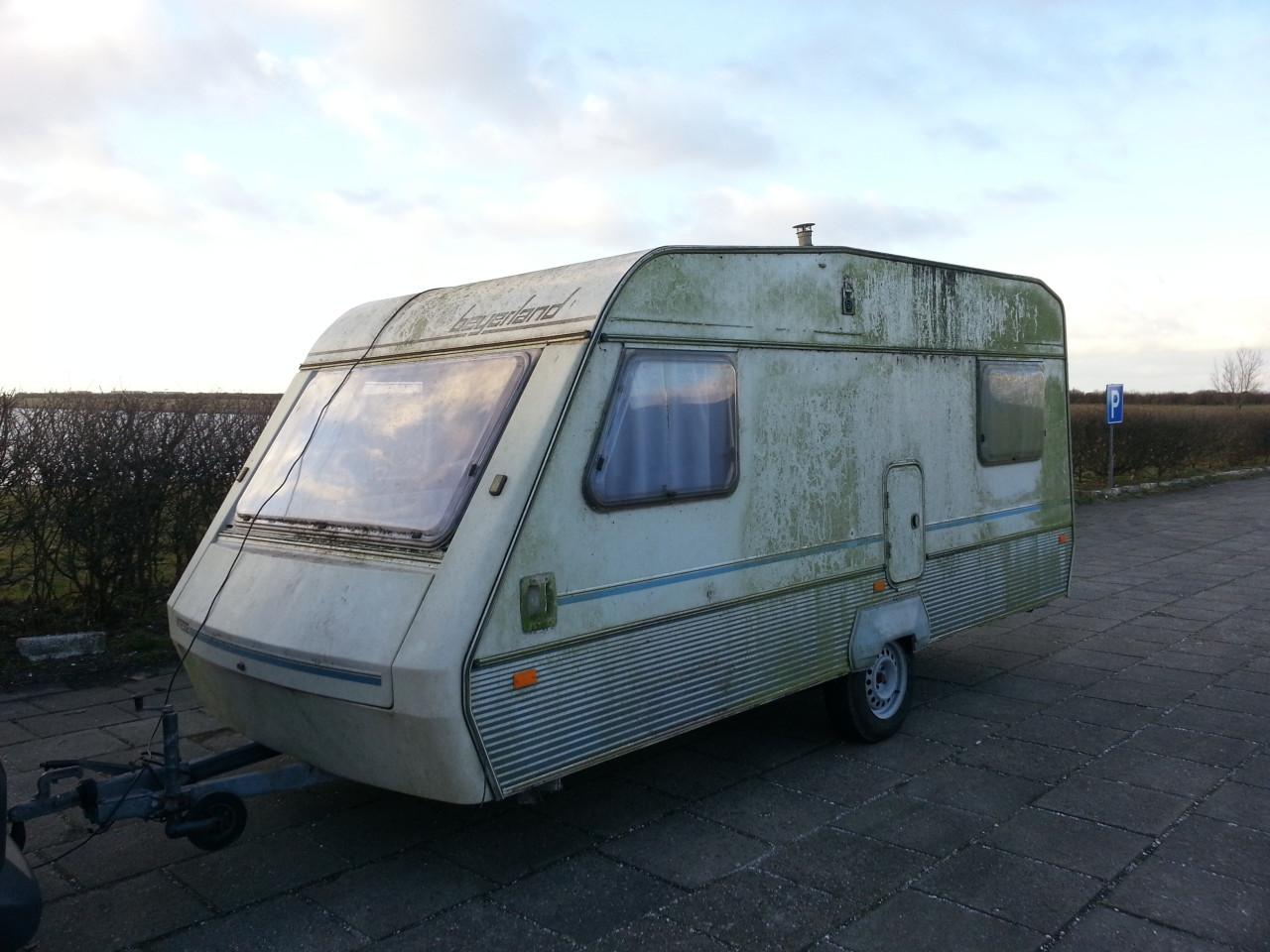 Kleine reparaties van caravans binnen en buiten