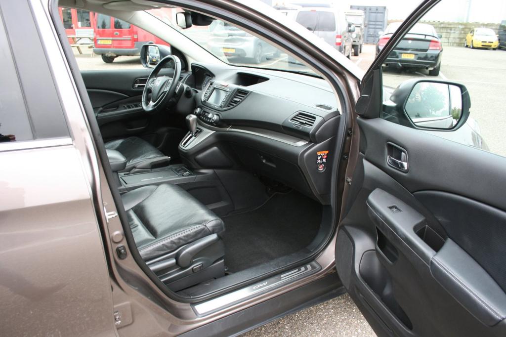 Honda CR-V 2.0 awd executive / trekhaak / pano / camera