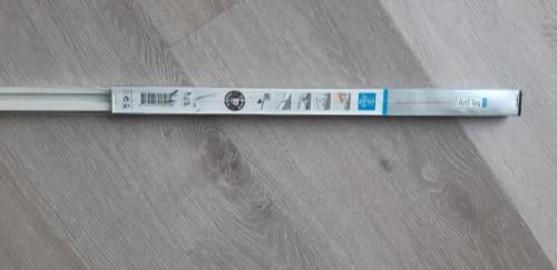 Nieuwe witte 2 meter lange  Arti Teq railset