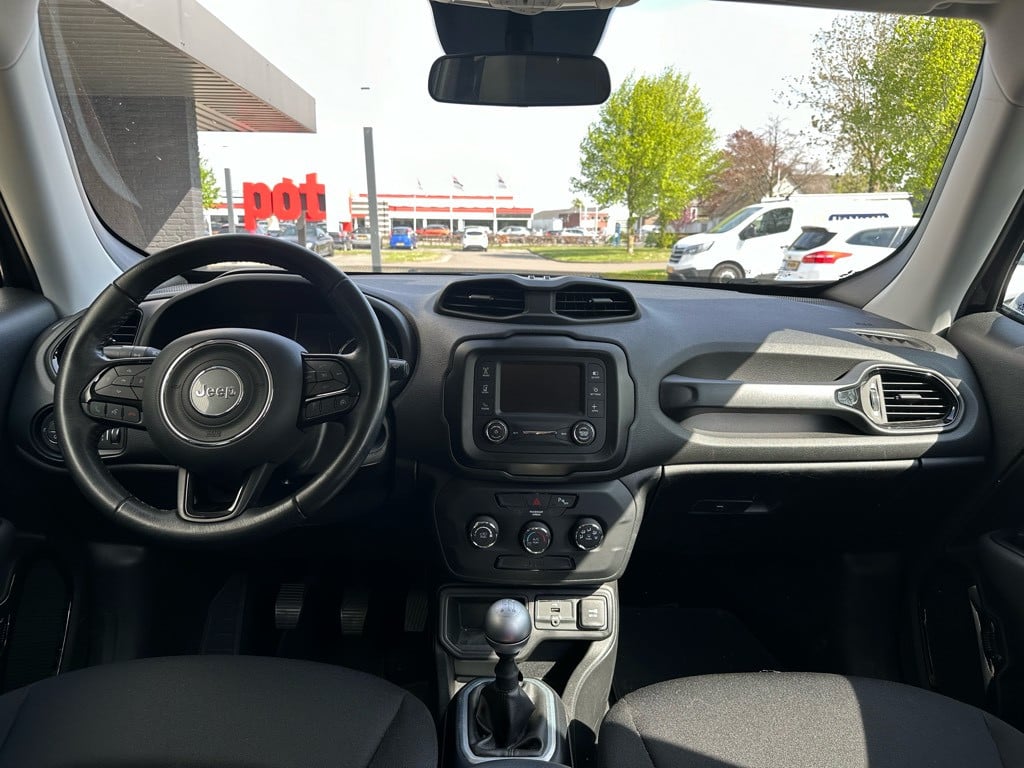 Jeep Renegade 1.6 e-torq longitude // black edition // 52.000km! //