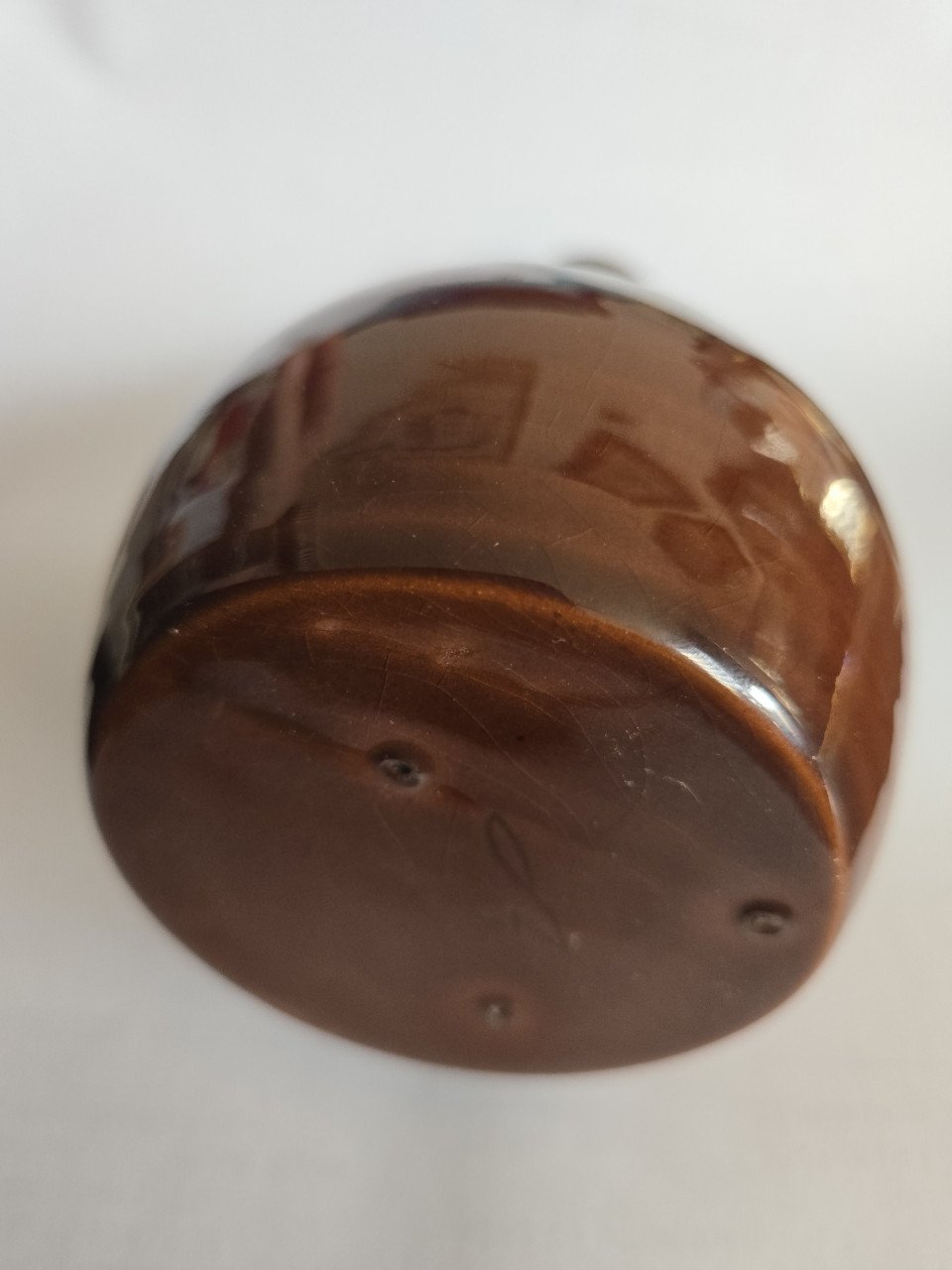 Keramiek vaasje Bruin met druip effect 13.5 cm