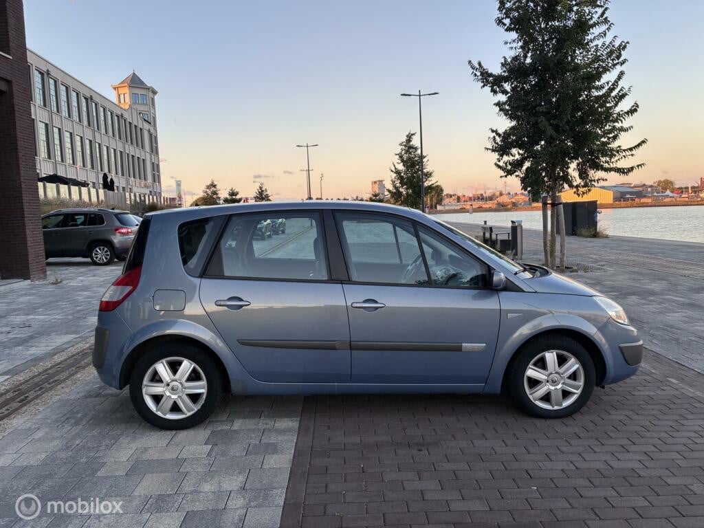 Renault Scenic 1.6-16V Automaat Airco km117.584 Nap BJ2006