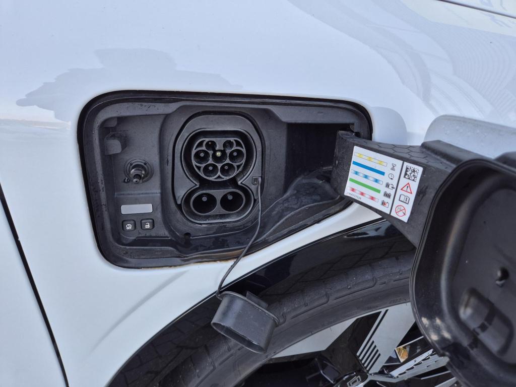 Renault Megane E-tech ev60 optimum charge techno 360° camera, blind spot de