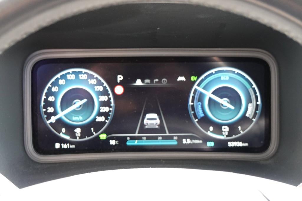 Hyundai Kona 1.6 gdi hev fashion sky