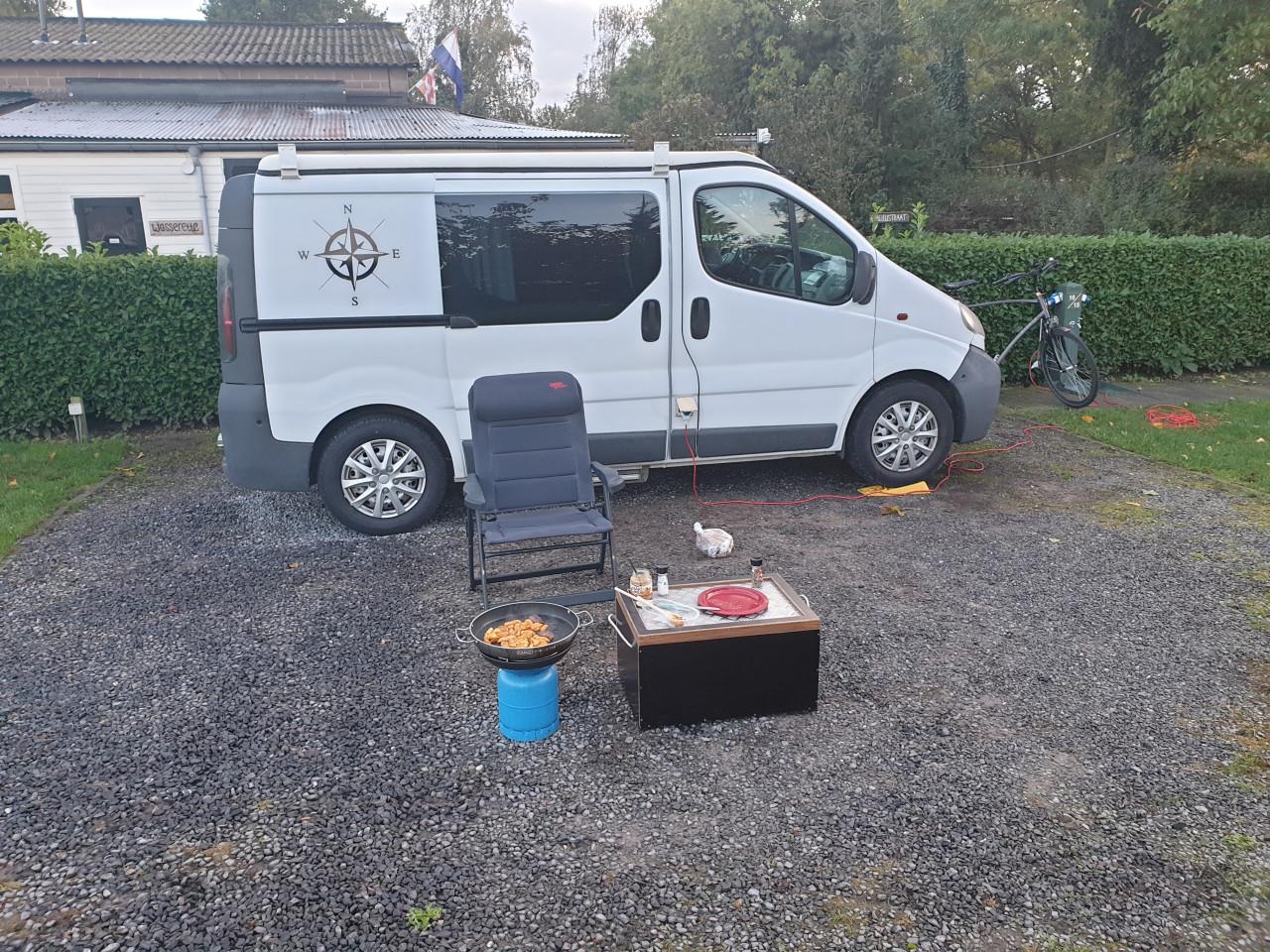 Opel vivaro 1.9 tdci Camperbus