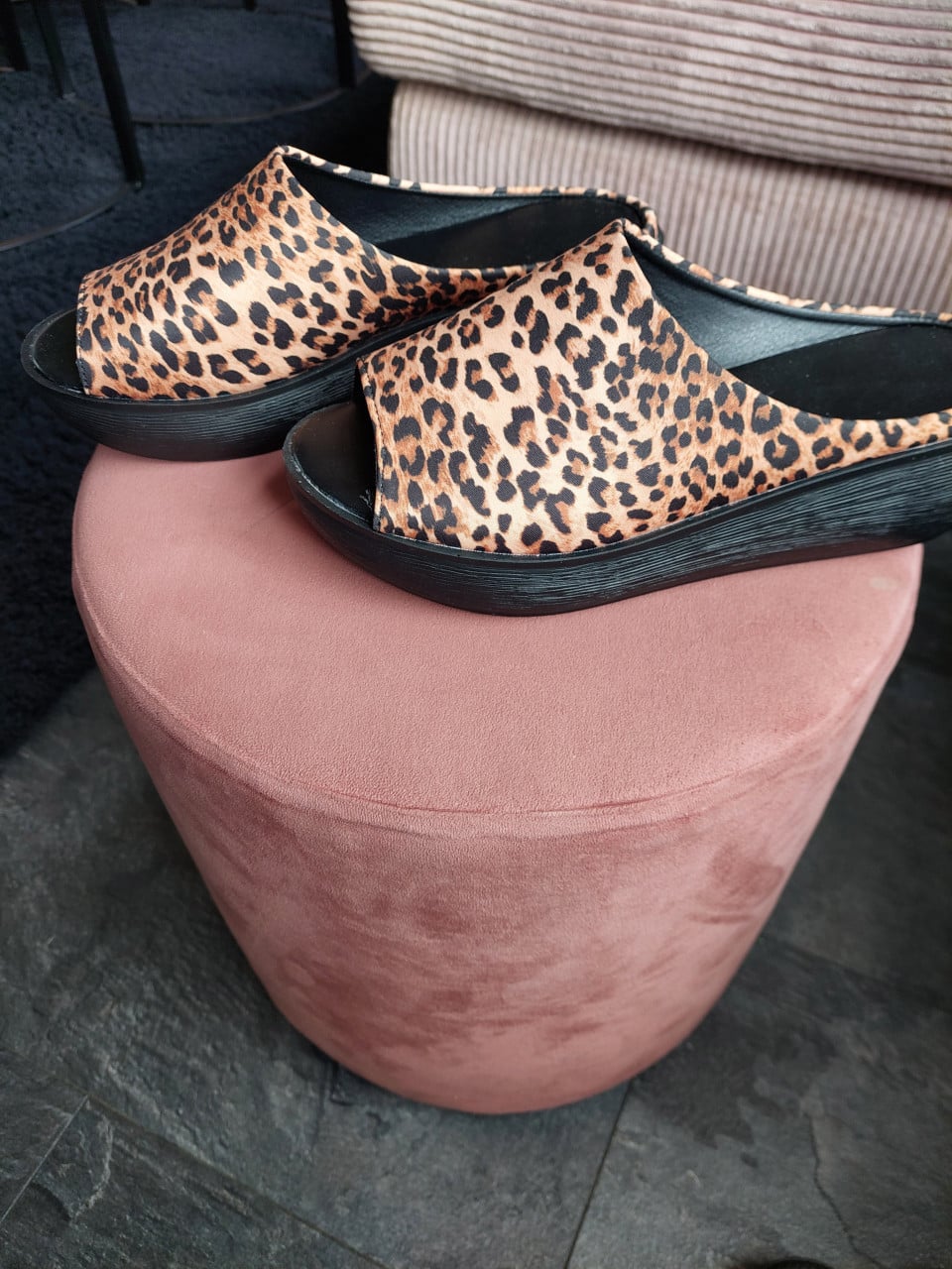 Nw tijger slippers