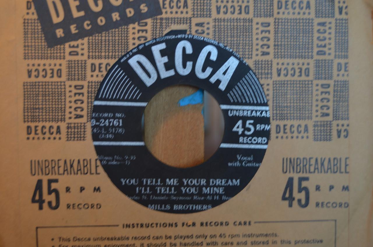 Diverse singles 'The Mills Brothers' (2)