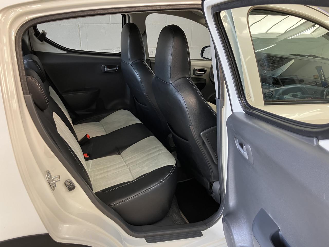 Sportieve Suzuki Alto Silver-line