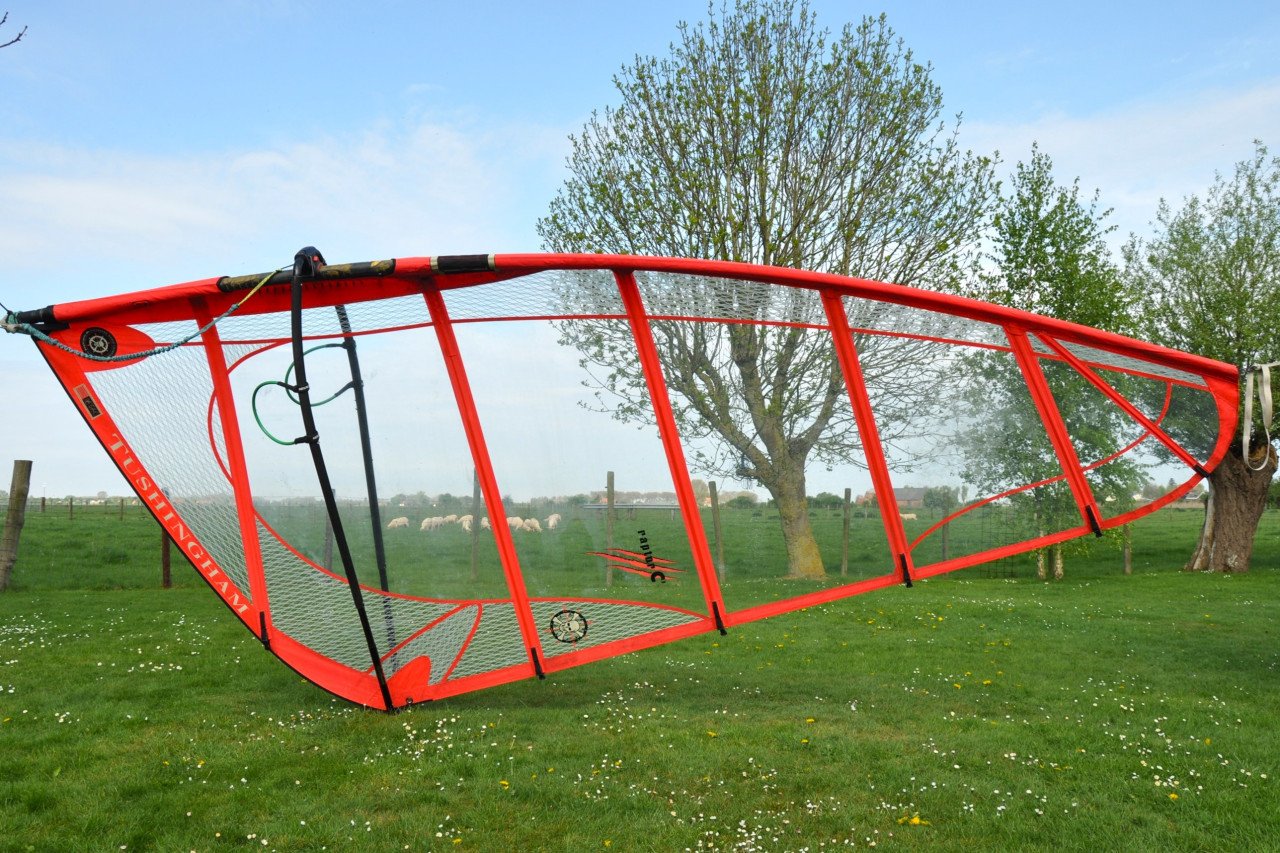6.5m2 Tushingham Raptor Freeride zeil, FiberSpar mast, NeilPryde giek