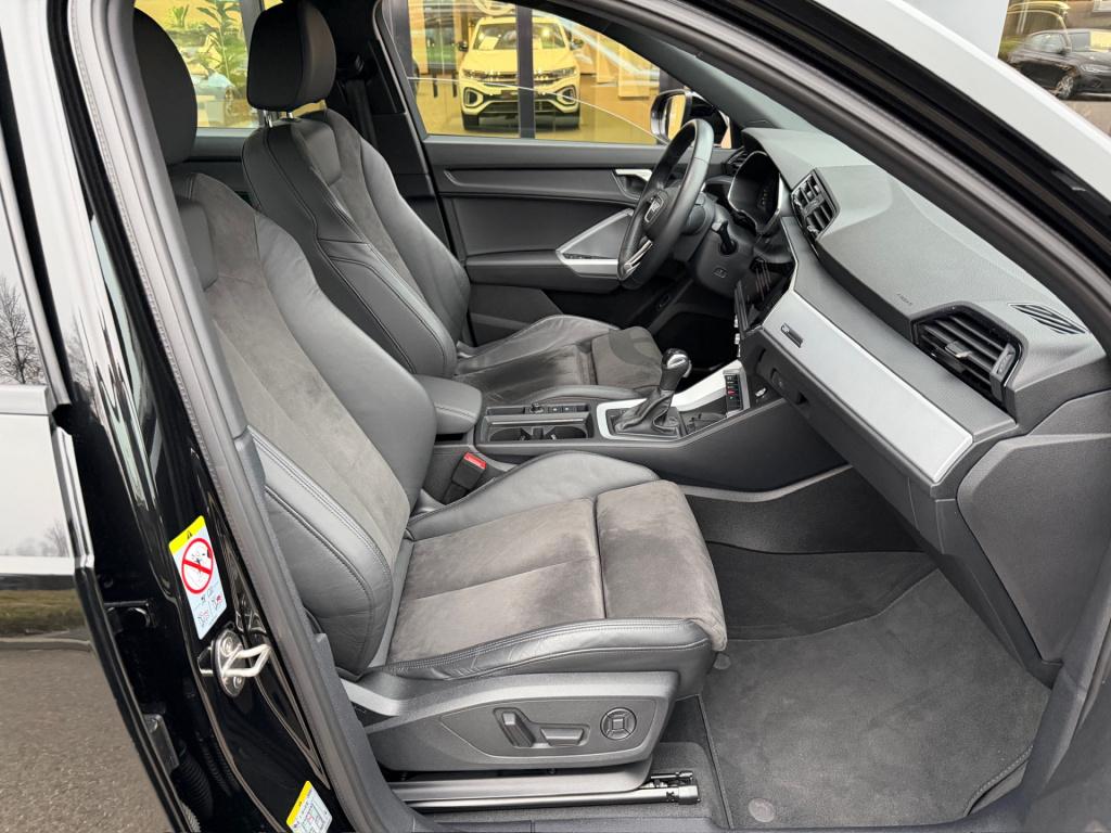 Audi Q3 35 tfsi 150pk s-tronic s-line | alcantara | keyless | dode hoek | e