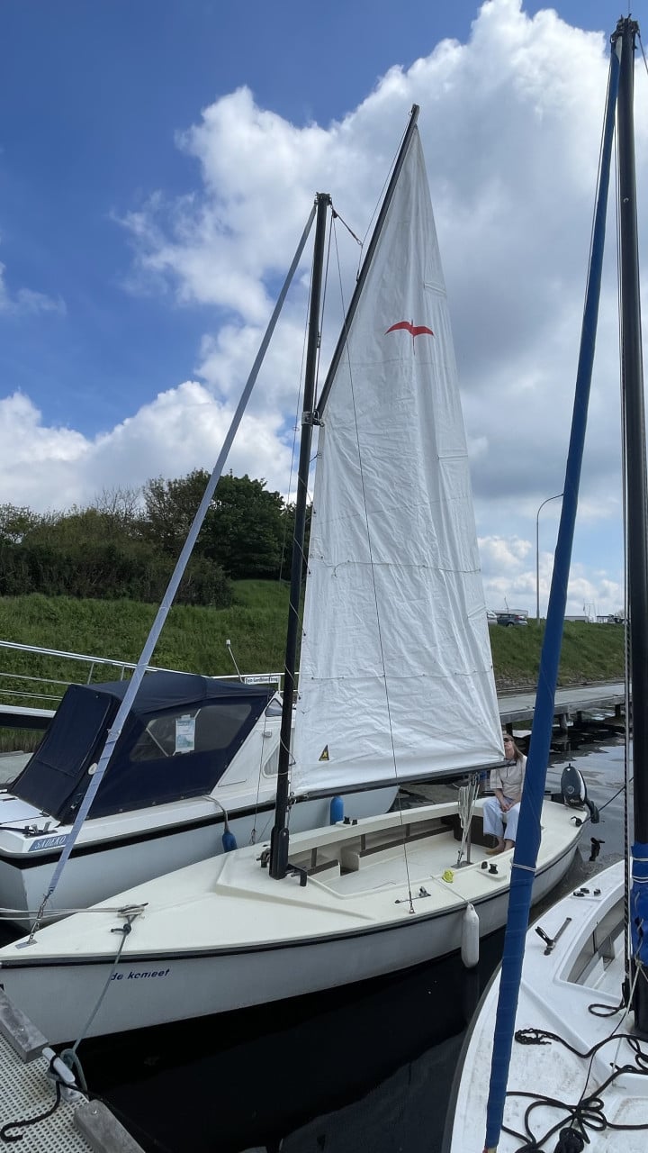 Mooie polyvalk (eventueel met zomerligplaats Oostwatering tot oktober)
