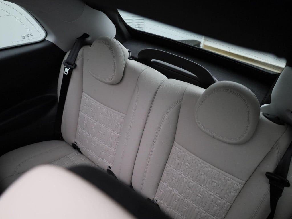 Fiat 500e c la prima 42 kwh