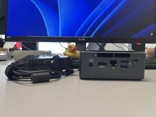 Intel NUC NUC7i5BNH i5-7260U 8Gb-RAM 250Gb-SSD WIFI-BT Win11 Pro €85