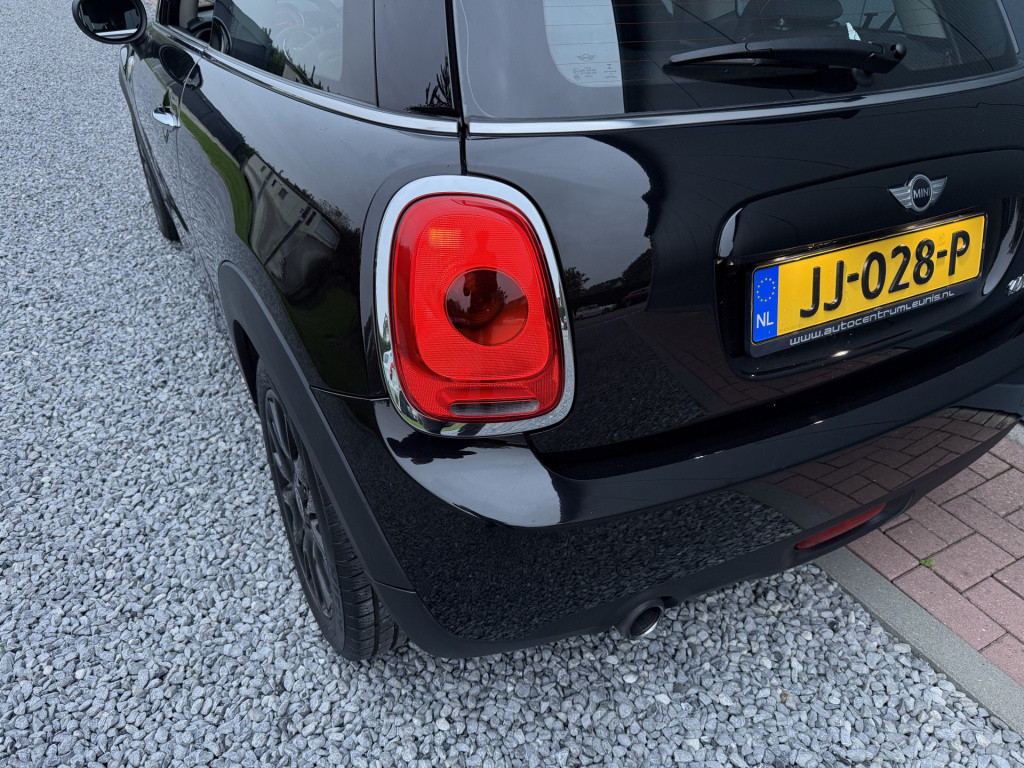 Mini Cooper mini 1.5 navigatie business 3-drs