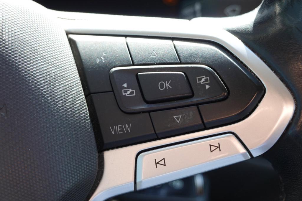 Volkswagen Transporter 2.0 tdi l2h1 30 dc 150-pk automaat bulli