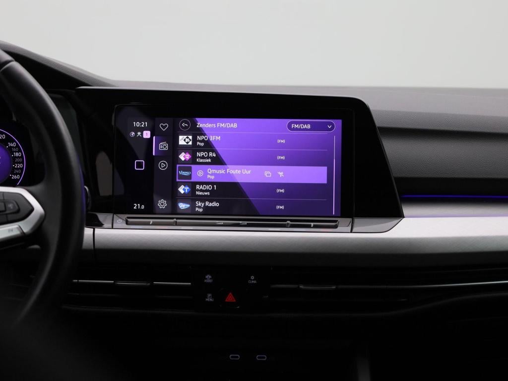 Volkswagen Golf variant 1.0 tsi life | virtual cockpit | sfeer verlichting 