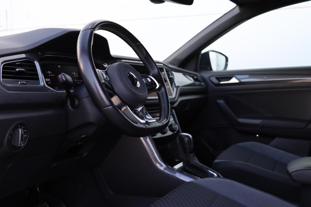 Volkswagen T-roc 1.5 tsi sport business r 150pk dsg7