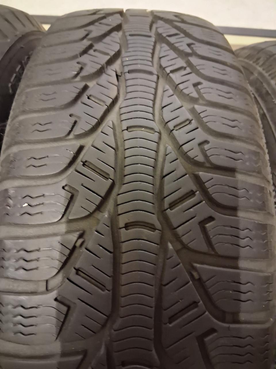 4 originele ford velgen met winterbanden