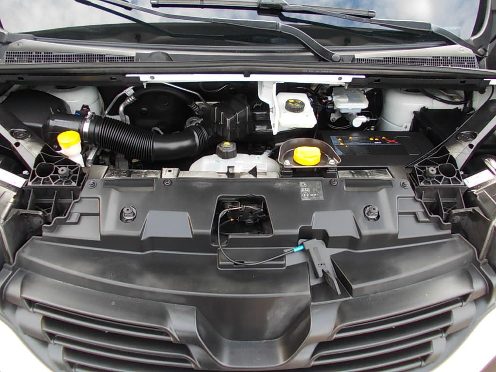 Renault Trafic 1.6 dci airco, navigatie, 3-zits, cr.control