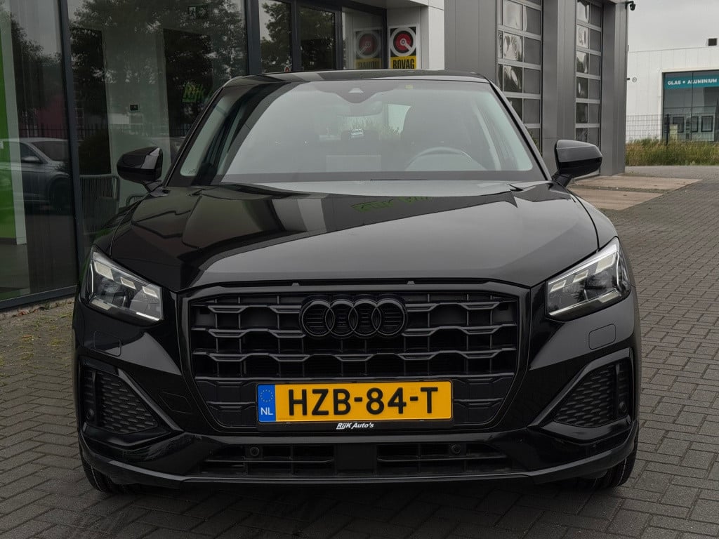 Audi Q2 35 tfsi matrix led * camera * stoelverwarming * acc * keyless