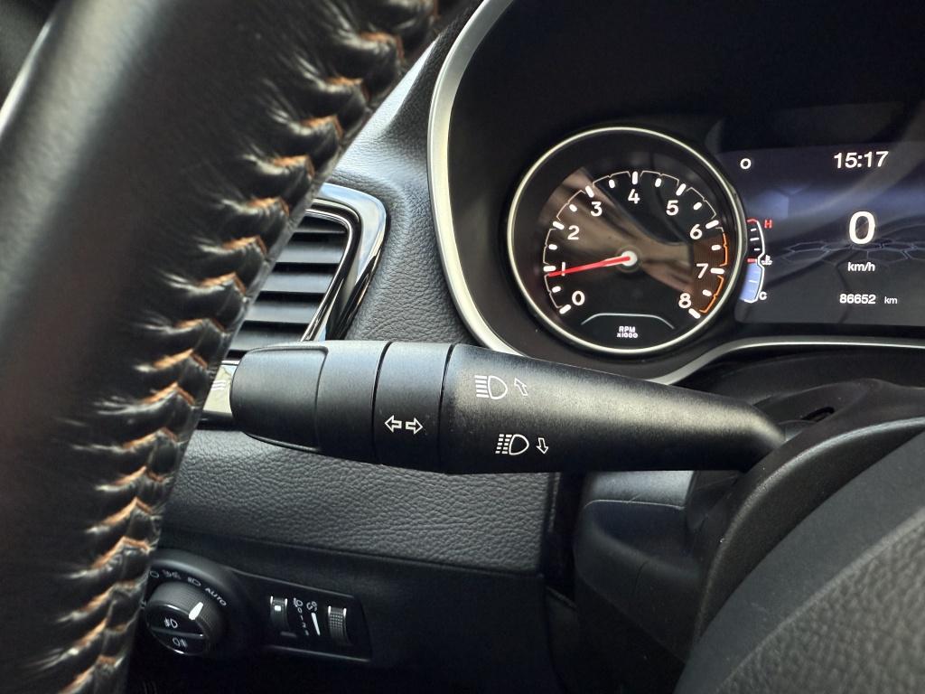 Jeep Compass 1.4 m.air limited // beats audio // trekhaak //