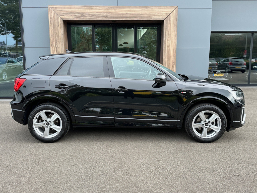 Audi Q2 35 tfsi 150pk s-tronic s-line | virtual cockpit | navigatie | extra