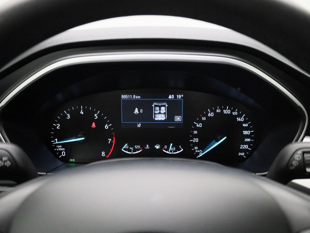 Ford Focus 1.0 ecoboost trend edition business | lmv | parkeer sensoren | b