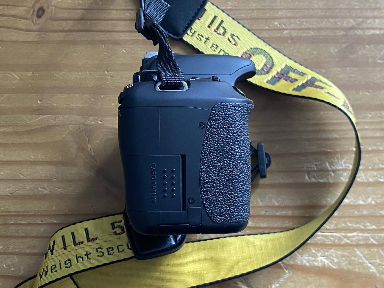 Canon EOS 600D set incl. 3 lenzen, tas en meer