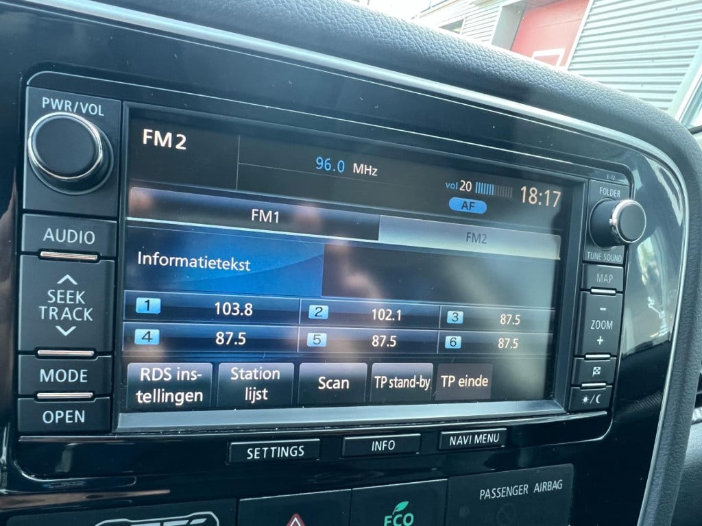 Mitsubishi Outlander 2.0 business edition 7 persoons