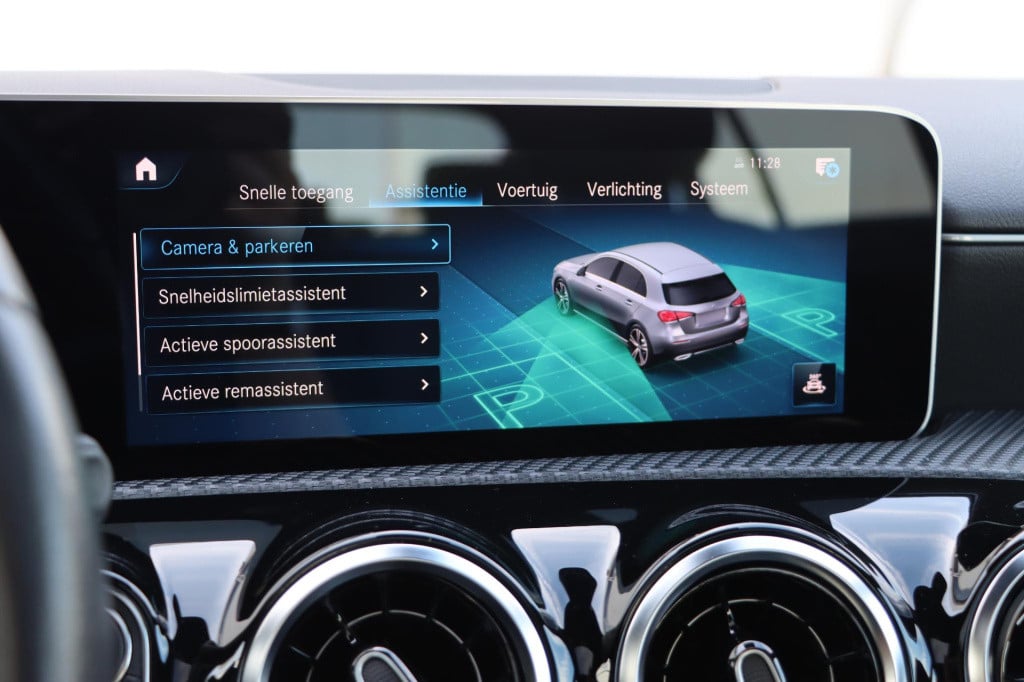 Mercedes-Benz A-Klasse 200 business solution plus upgrade