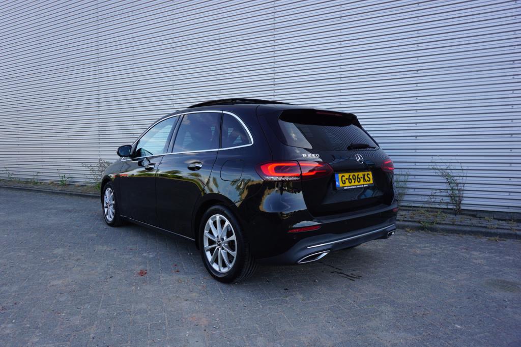 Mercedes-Benz B-Klasse 220 launch edition premium plus climate / navi / pan