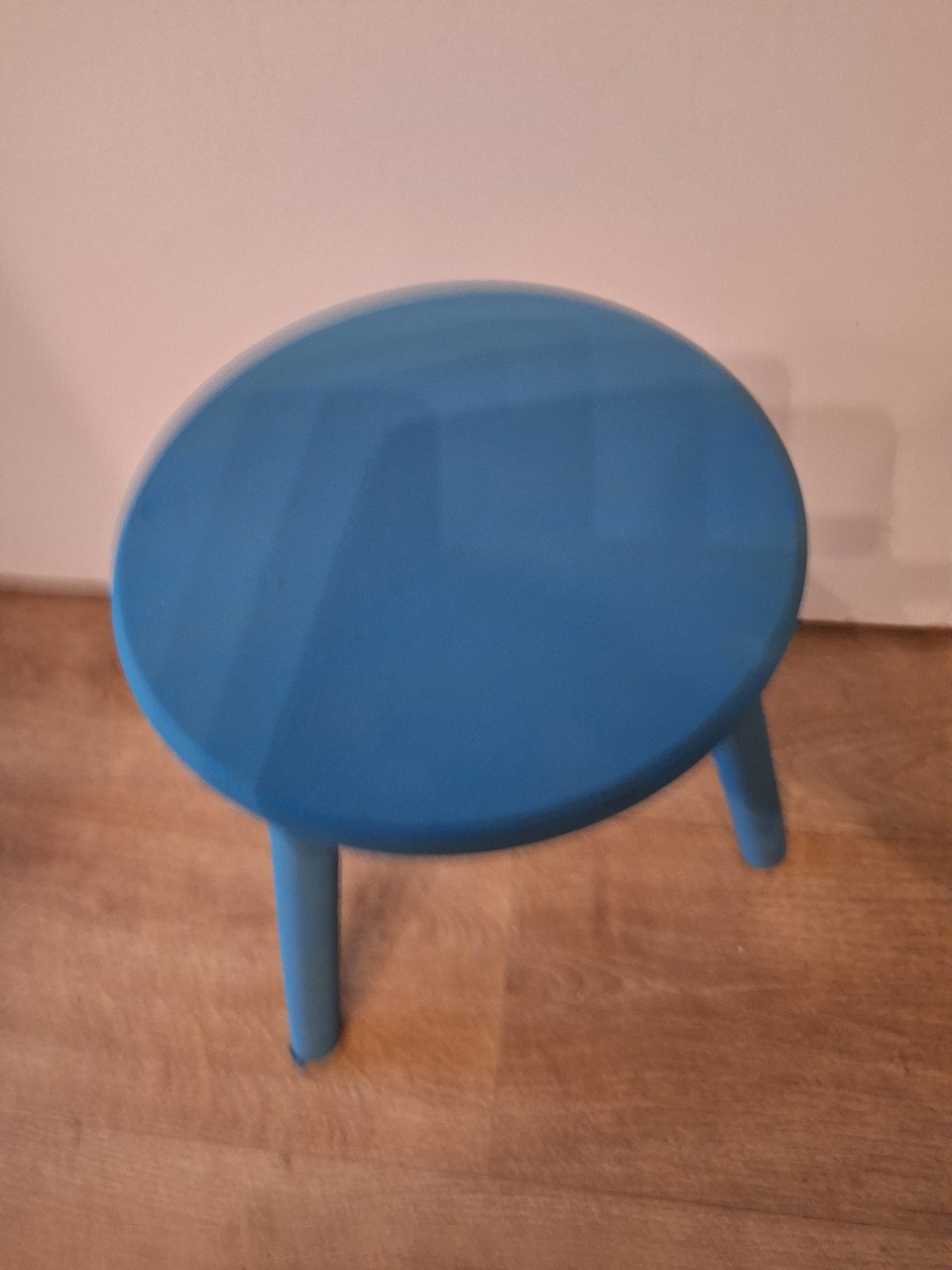 Blauw krukje