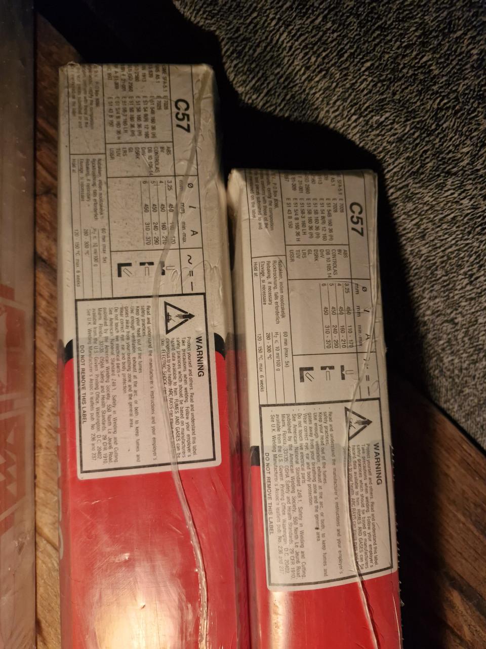 Te koop meerdere pakken laselectrodes