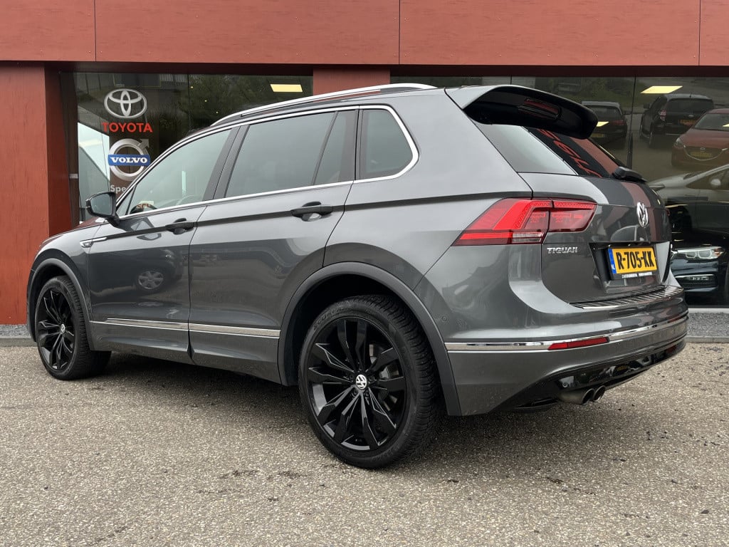 Volkswagen Tiguan 1.4 tsi 4motion highline business r | leer | camera | pan